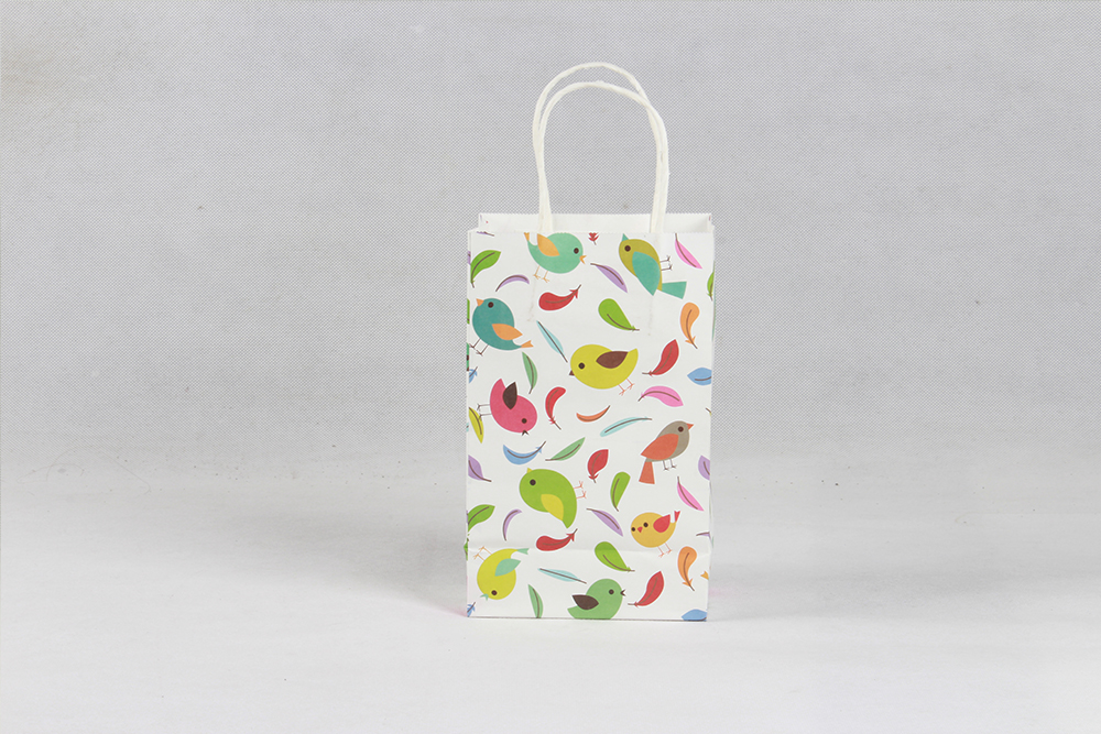 卡通小鳥時(shí)尚牛皮紙袋 卡通小鳥時(shí)尚牛皮紙袋
